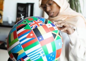 Bridging Generational Gaps in Celebrity Relationships