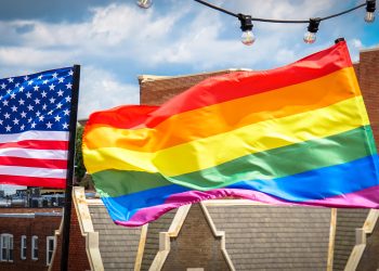 Bridging Hollywood’s Divides: Relationships from Stage to Screen