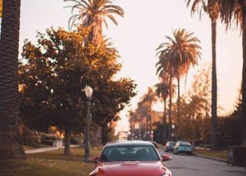 Unraveling Hollywood’s Secret Love Affairs