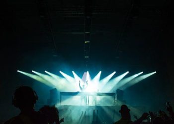 Analyzing Celebrity Relationships: A Closer Look