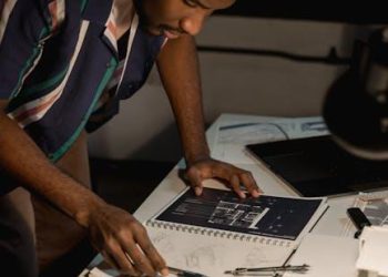 The Art of Professional Networking: Essential Tips and Strategies