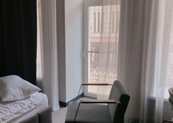 Exploring Contemporary Design Trends in Home Interiors