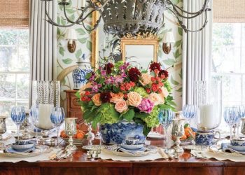The Art of Crafting Exquisite Floral Arrangements
